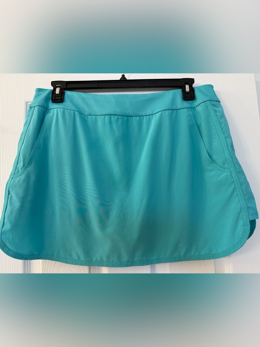 Vineyard Vines Mint Active Skort
